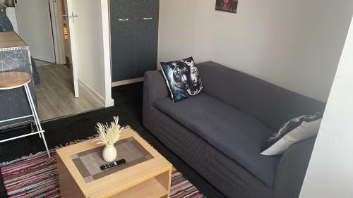 Chadwell Apartment | Crescent Loft Apartment - 1 Bedroom