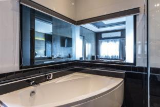 Buriram Hotel | Cresco Hotel Buriram