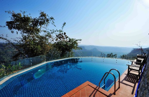 Anesakhan Villa | Crest Villa Mansion