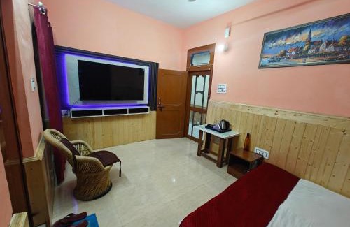 Rampur Bed & Breakfast | Crimson inn b&b