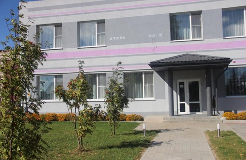 Novogrudok Hotel | Crocus Hotel