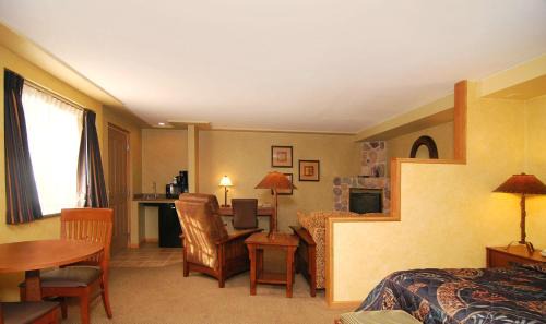 Fort Dodge Hotel | Crossroads Hotel & Event Center