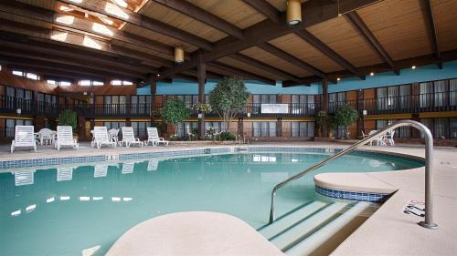 Fort Dodge Hotel | Crossroads Hotel & Event Center