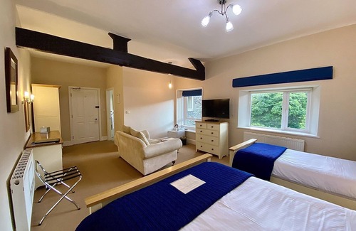 Ambleside Bed & Breakfast | Crow How Country Guest House