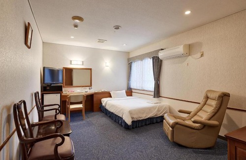 Uechi Hotel | Crown Hotel Okinawa