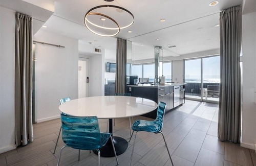 San Diego House | Crown Jewel in Mission Beach at Ocean Front Walk