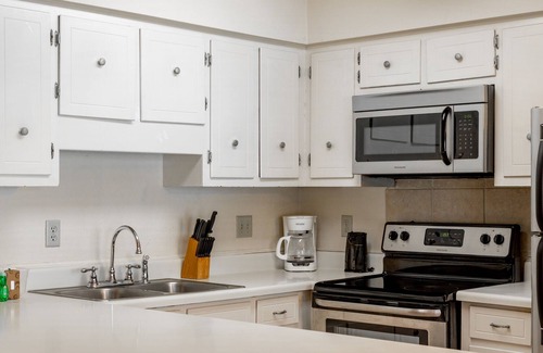 Gautier House | Crown Resorts at Hickory Hills