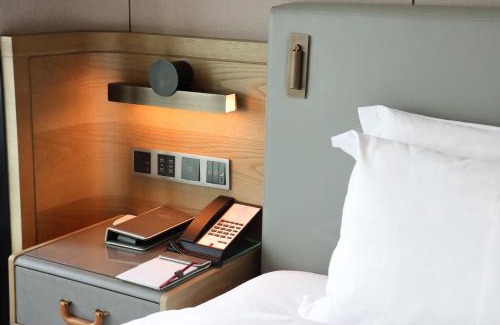 Xiangqiao Qu Hotel | Crowne Plaza Chaozhou Riverside by IHG
