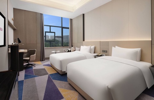 Dujiangyan Hotel | Crowne Plaza Dujiangyan by IHG