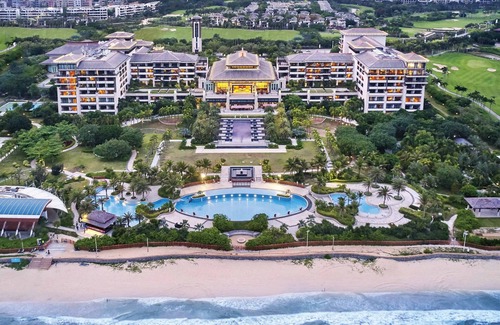 Jiangcheng District Hotel | Crowne Plaza Hailing Island by IHG