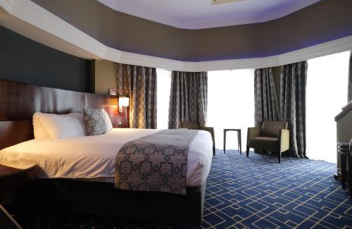 Speke Hotel | Crowne Plaza Liverpool - John Lennon Airport by IHG