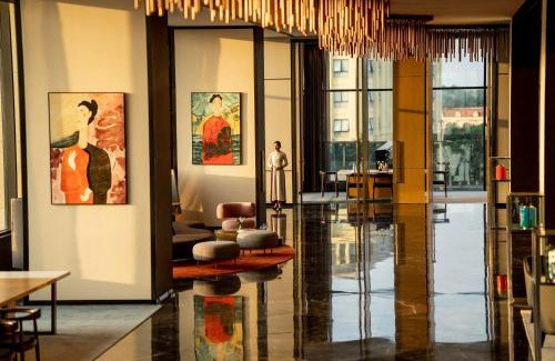 Vinh Yen Hotel | Crowne Plaza Vinh Yen City Centre by IHG
