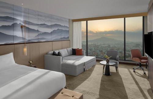 Vinh Yen Hotel | Crowne Plaza Vinh Yen City Centre by IHG