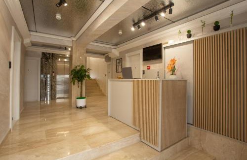 Craiova Apartment | Crystal Luxury