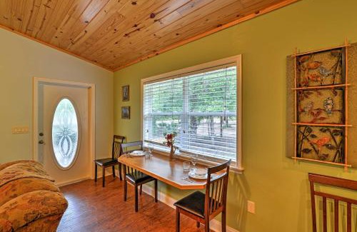 Crystal River House | Crystal River Cottage on 1 Acre with Deck and Porch!