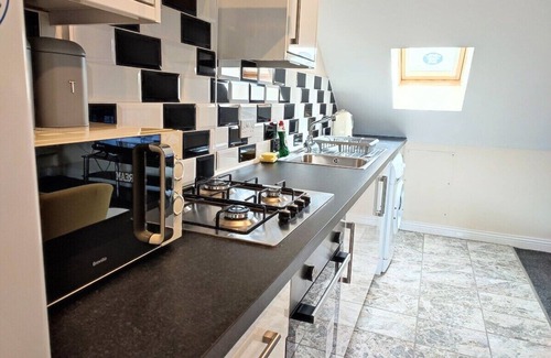 North Shields House | Crystal Suite 4 located at the Centre of North Shields a short walk to Fish Quay