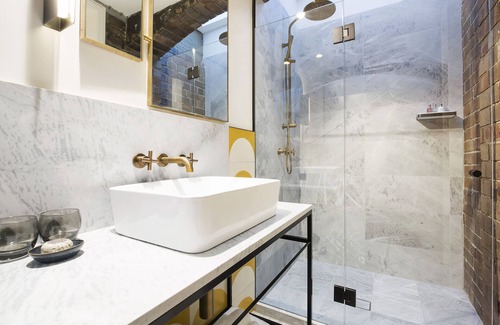 Surry Hills Hotel | Crystalbrook Albion