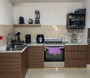 Monterrey Municipality House | Cuarto en casa compartida