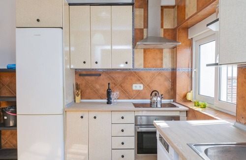 Alhaurin el Grande Cottage | Cubo's Casa La Bravo BBQ Roof Terrace/near urban center/terrace