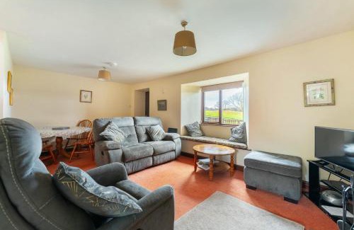 Ambleside House | Cuckoo Brow Cottage at Thompson Ground