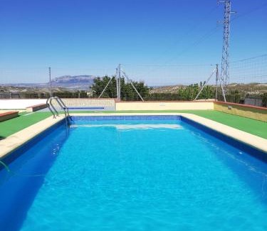 Cullar House | Cueva el Monteron