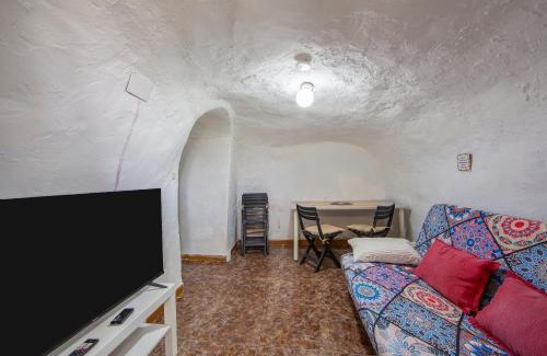 Gador House | Cueva