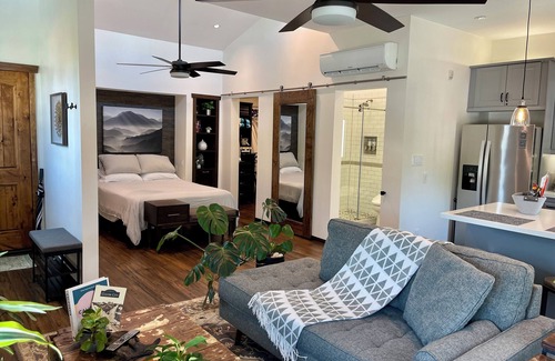 Lucerne - Higuera House | Culver Coop 360 - Luxurious Guesthouse with Rooftop Deck