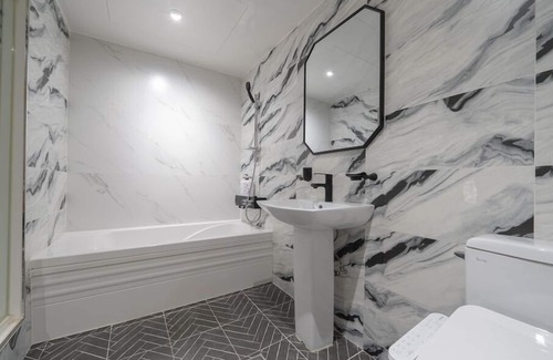 Songman Hotel | CURVE HOTEL IKSAN