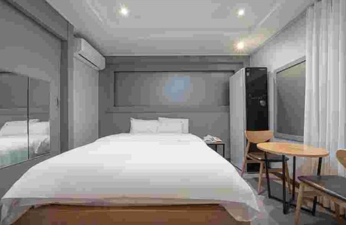 Songman Hotel | CURVE HOTEL IKSAN