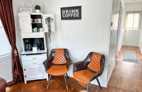 East Dubuque Cabin | Custom Floating Cabin on Mississippi River backwater with a HOT TUB!