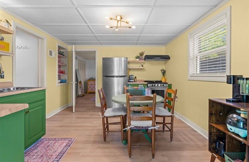 Easley Apartment | Cute 1BR apt w/Pond views and Pickleball next door