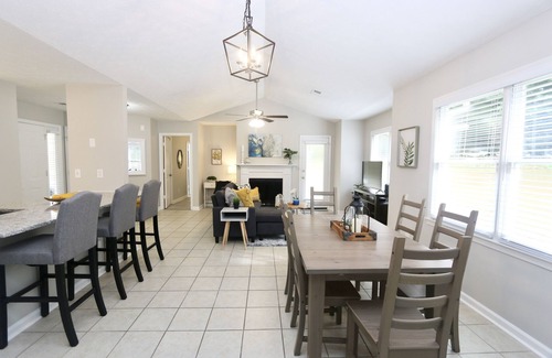 Winder House | Cute and spacious house just for you!