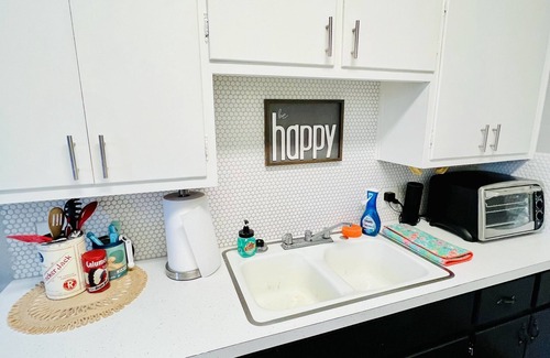 Coon Rapids Apartment | Cute apartment in the heart of downtown