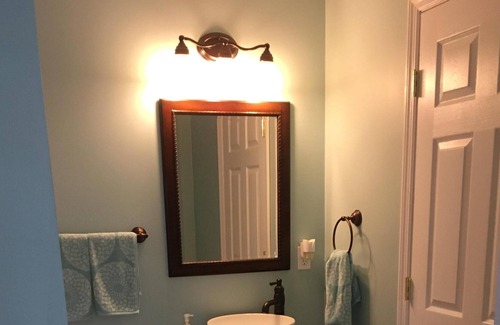 Jacksons' Gap Cottage | Cute Cottage 1/2 mile from boat launch just off 280. Pier, fire pit, deck, PETS