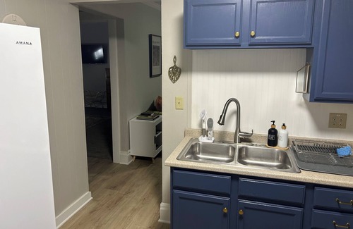 Boone Apartment | Cute downtown Boone apartment - arts and crafts style.