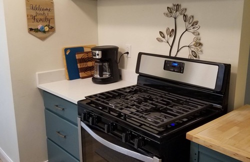 Grandview Heights Apartment | Cute First Floor Apt in Walkable Grandview