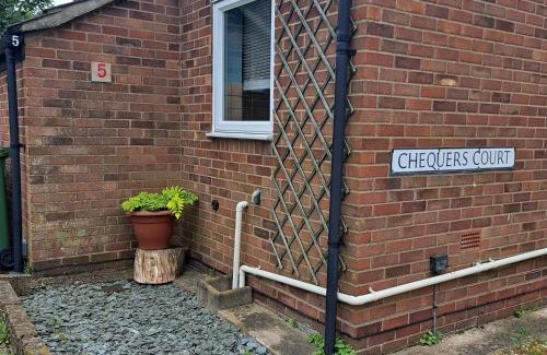 Fen Stanton House | Cute little 2 bed near Cambridge