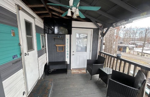 Dandridge House | Cute RV w/2 bedrooms, WiFi, & AC in Enchanting Dandridge! Close to attractions!