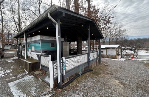 Dandridge House | Cute RV w/2 bedrooms, WiFi, & AC in Enchanting Dandridge! Close to attractions!