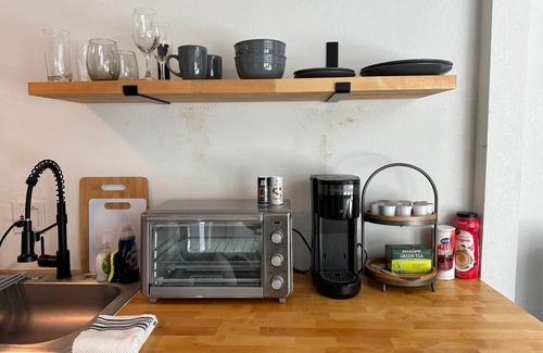 Central Oklahoma City Apartment | Cute Tiny House With Fenced Yard Near Plaza Dist