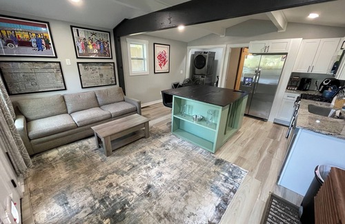 Carrollton House | Cutest Bungalow in Carrollton