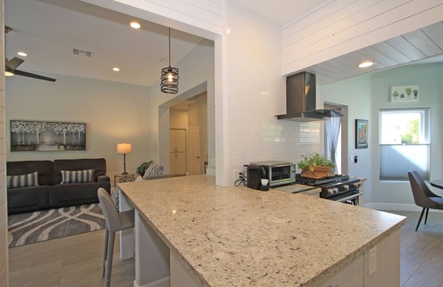 La Quinta House | Cutting Edge, newly remodeled Laguna De LaPaz