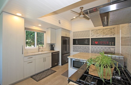 La Quinta House | Cutting Edge, newly remodeled Laguna De LaPaz