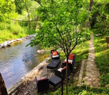 Republika Srpska Villa | Cvjetna oaza