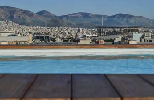 Kallithea Apartment | CW Athens Riviera Suite