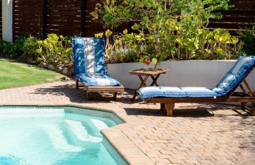 Saint Francis Bay Bed & Breakfast | Cycads on Sea Guest House