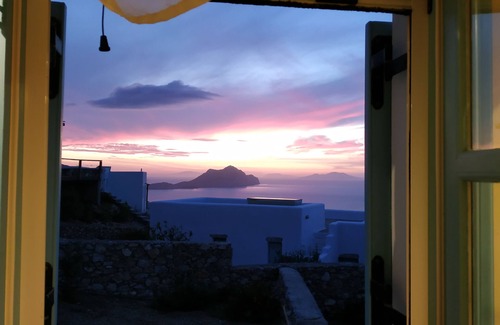 Aegiali House | Cycladic house facing the most beautiful sunset of Amorgos