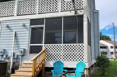 Inverness House | Cypress Cove Townhome on Canal