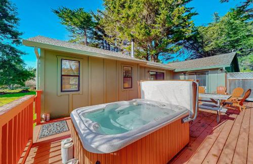 Inglenook House | Cypress Dunes