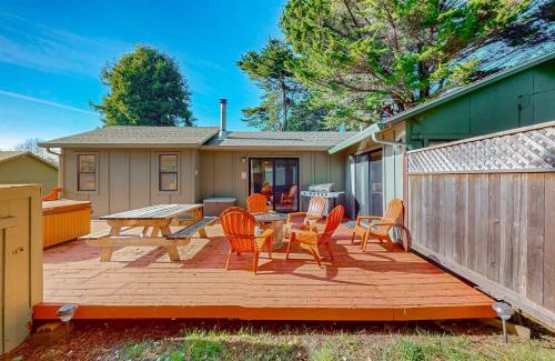 Inglenook House | Cypress Dunes